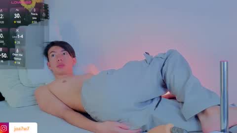 Levi  online show from March 10, 4:35 pm