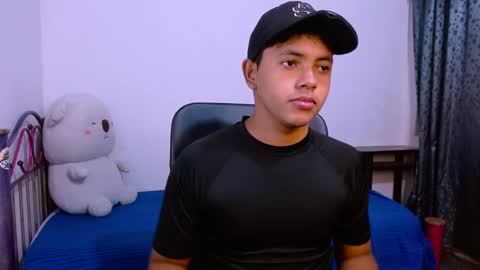      0600AM-1200PM - online show from December 5, 5:03 am