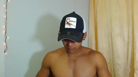 i  am lewis ly EDUARDO MEMDOZA15 online show from March 31, 5:14 pm