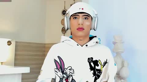 Liam online show from September 13, 5:58 pm