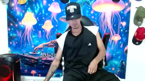Andres online show from July 7, 10:13 pm