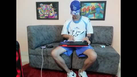 Andres online show from September 12, 9:48 pm