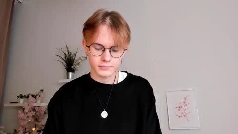 LIAM online show from March 21, 5:44 am