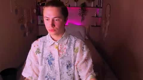 Liam online show from November 13, 11:15 am