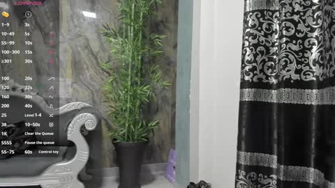 LIAM KLEIN online show from January 11, 11:23 am