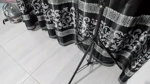 LIAM KLEIN online show from March 1, 11:17 am