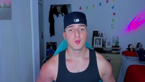 liam online show from January 24, 3:32 am