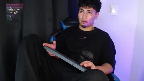 Liam online show from December 15, 3:58 am