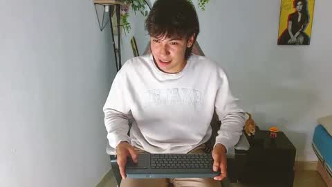 liamxul online show from October 28, 9:17 pm