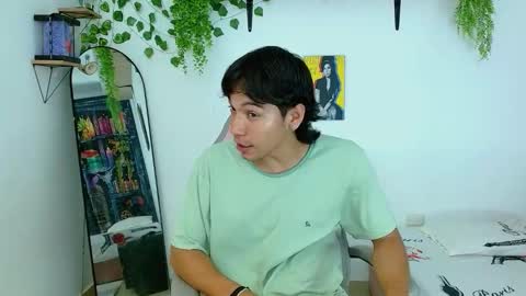 liamxul online show from September 26, 7:33 pm