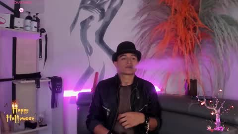 LiamDeep online show from November 1, 12:47 am