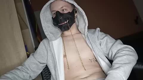 Liam online show from November 3, 12:52 pm