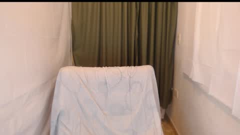 lian_eathan online show from December 1, 6:11 pm