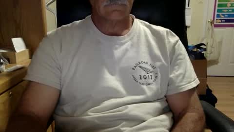 likefhot online show from April 17, 1:25 pm