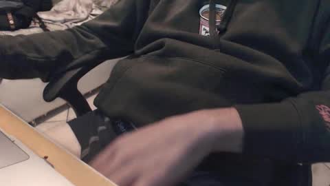 lil_j_ online show from October 11, 1:20 am