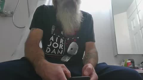 lilchaps69 online show from November 24, 4:35 am