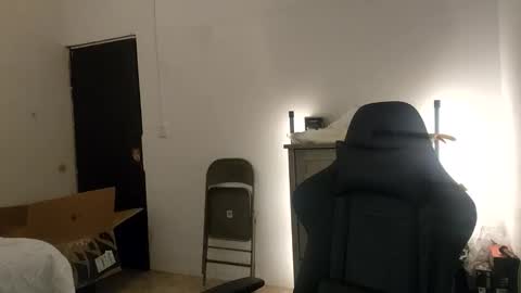 Fernando online show from February 20, 4:09 am