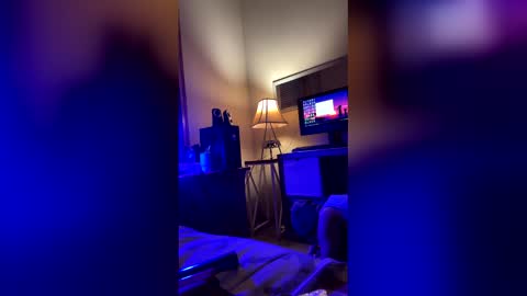 lillshaty online show from December 17, 3:36 am