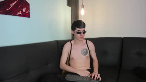 Lio online show from February 17, 5:17 am