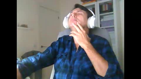 liongr69 online show from November 24, 7:42 am