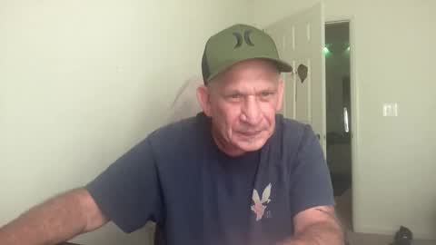 Whitetrash 515 online show from May 17, 9:22 pm