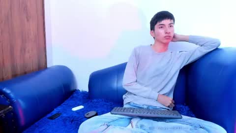 LittleNerd online show from May 13, 1:35 am