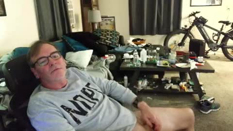 LongDick Daddy online show from October 24, 1:18 am