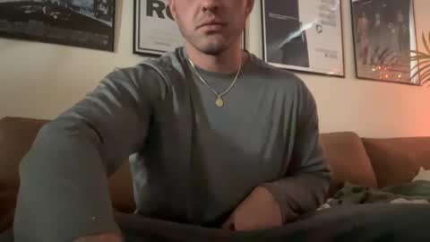 lockdownlove online show from December 3, 2:38 pm