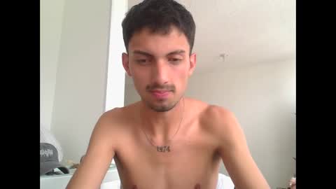 logaan_grey online show from December 17, 7:53 pm