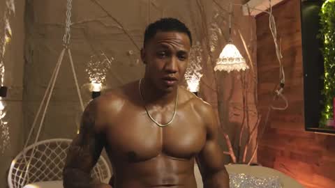 logan_varela online show from September 15, 5:14 pm