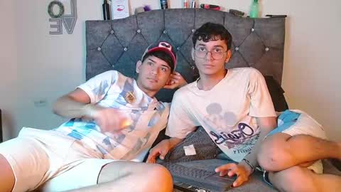 Snapshot of logan_willyams_ chatting on September 19, 12:24 am logan_willyams_ online show from September 19, 12:24 am