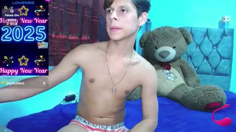 Logan online show from December 3, 7:03 am