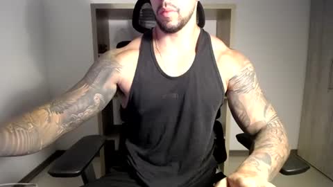 Logan Wolfp online show from July 28, 3:14 am