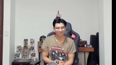 Logan online show from January 14, 8:09 am