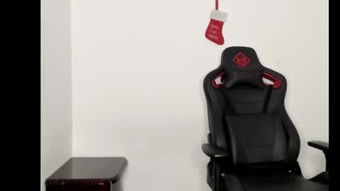 Logan online show from December 13, 8:21 am