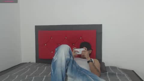 logannthh online show from January 12, 4:11 pm