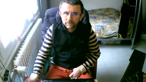 lokoum39 online show from February 24, 12:16 pm