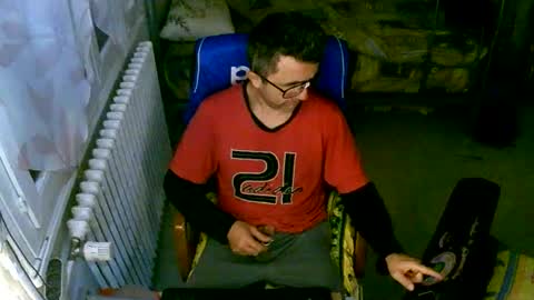 lokoum39 online show from September 18, 9:39 pm