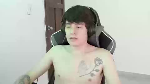 Kevin online show from November 4, 8:43 pm