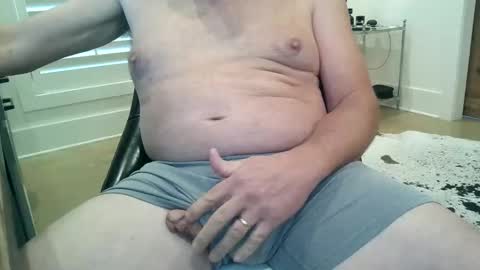 JustaGuyinMS online show from December 1, 3:04 pm