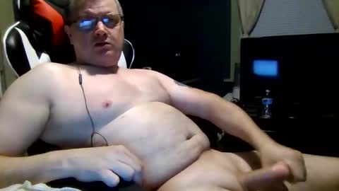 longndeep75 online show from April 27, 5:04 am