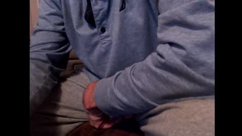 looking469 online show from October 19, 4:17 am