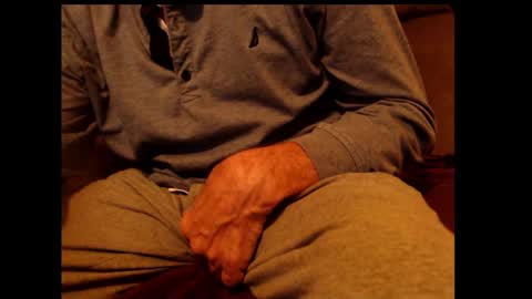 looking469 online show from September 14, 4:36 am