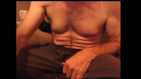 looking469 online show from December 11, 4:19 am