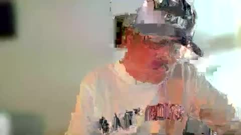 lopezz200 online show from May 16, 7:16 am