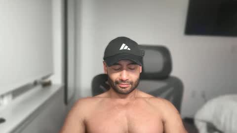 Cale online show from February 27, 7:09 am