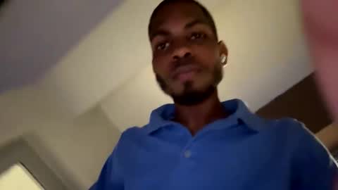 lorenzo17a online show from January 1, 12:00 am