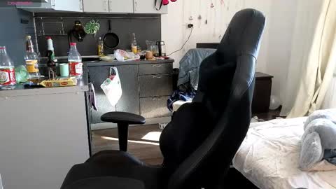 louie_evans online show from March 7, 9:29 am