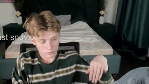 louie_evans online show from September 30, 8:56 pm