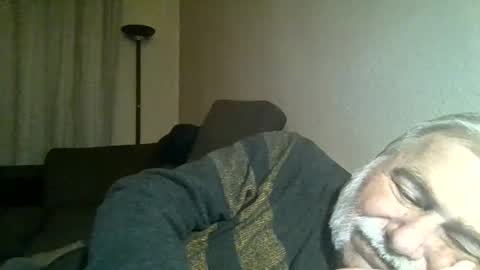 louis_chokdee online show from December 14, 4:31 pm